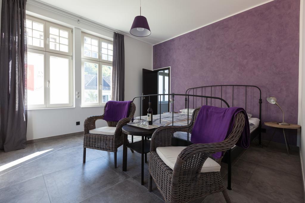 Guesthouse Altes Rathaus Rudesheim am Rhein Ruang foto
